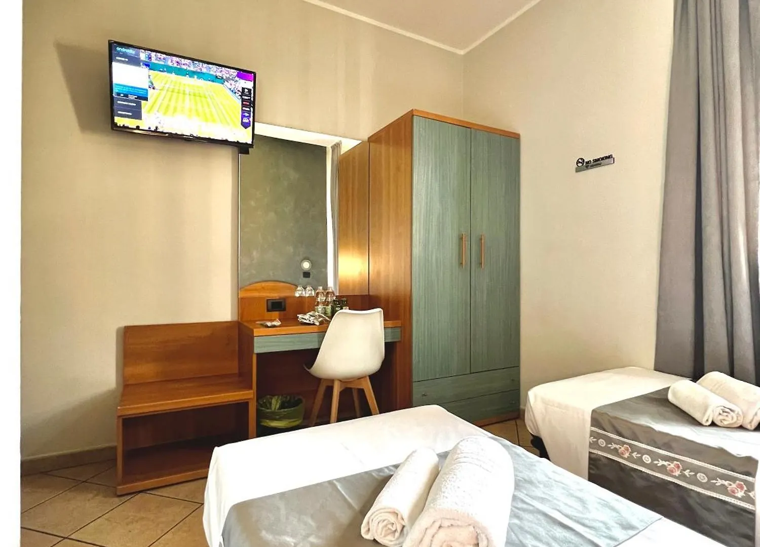 **  Hotel Sara Milan Italie